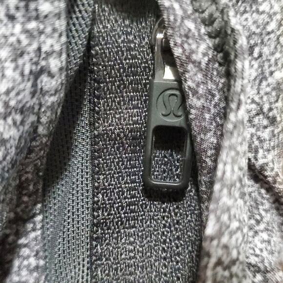 Lululemon Pace Breaker Shorts 9" Carbon Mist Alpine White Graphite Grey - Picture 8 of 16